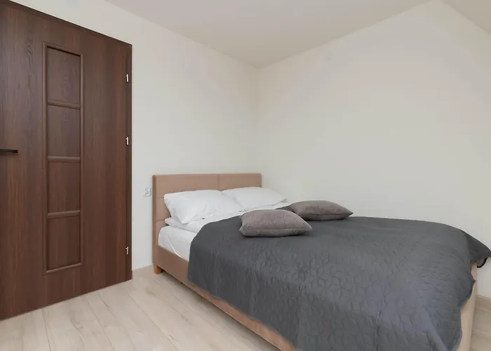 Grunwaldzka Bright With Balcony By Renters Apartamento Sopot